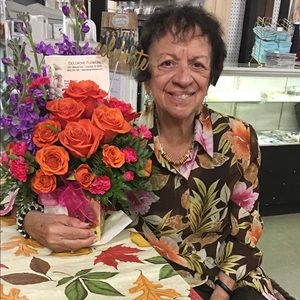 Meet your Posher, Rose